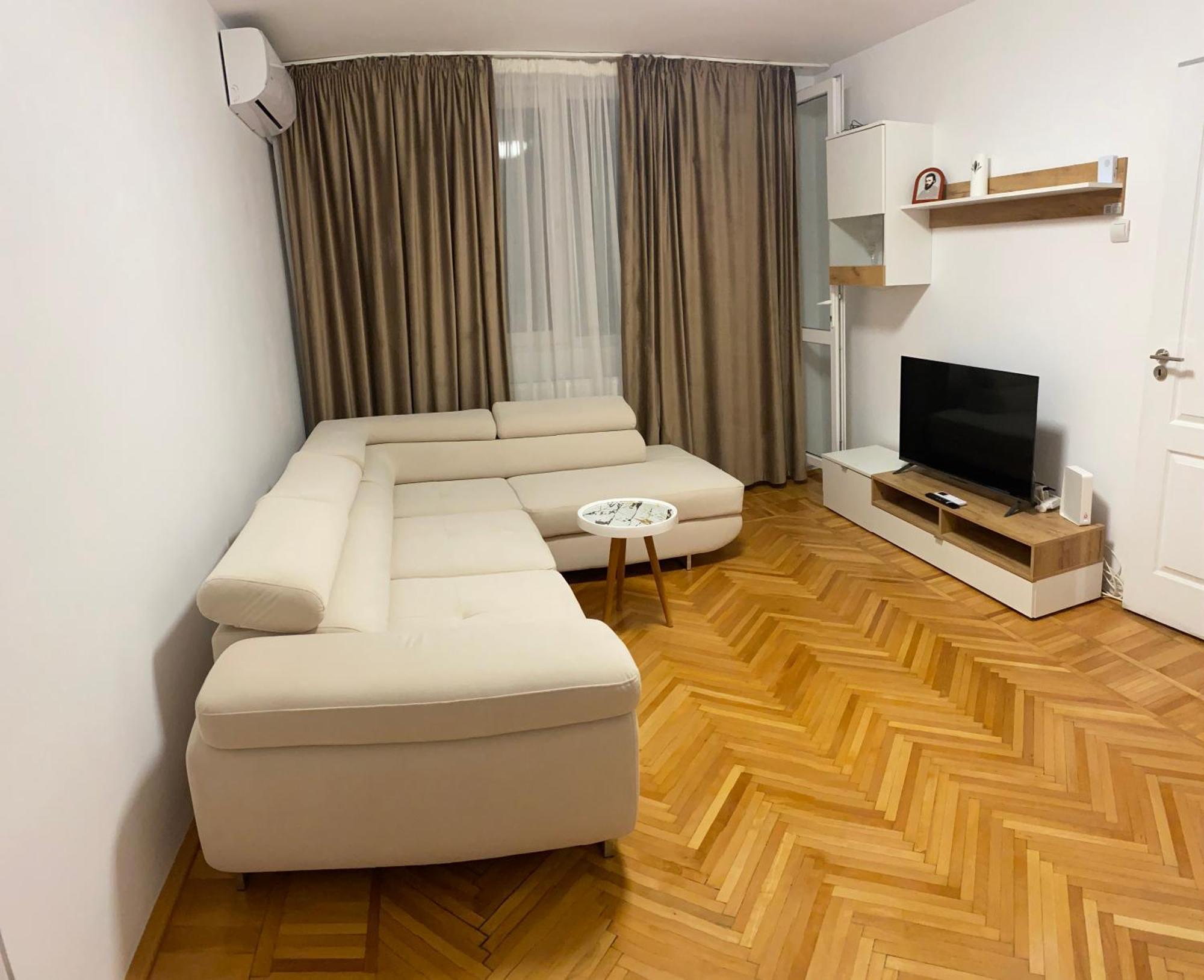 Appartamento Ria & Mihai Apartament Galati Esterno foto
